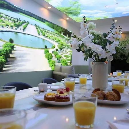 Triplex 250m² 6ch - Clim - Tres Spacieux -