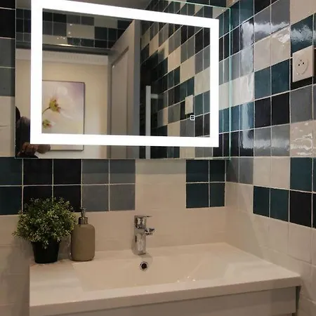 Apartament Triplex 250m² 6ch - Clim - Tres Spacieux - Paryż