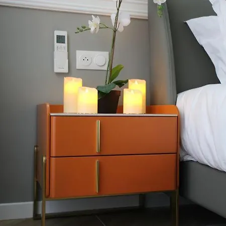 Triplex 250m² 6ch - Clim - Tres Spacieux - *