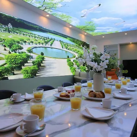 Triplex 250m² 6ch - Clim - Tres Spacieux - *