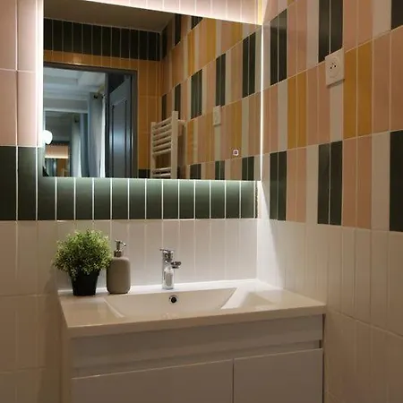 Triplex 250m² 6ch - Clim - Tres Spacieux - *