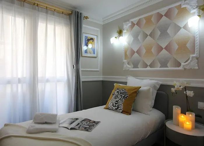 Triplex 250m² 6ch - Clim - Tres Spacieux - *
